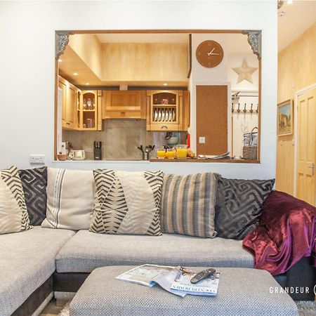 Treetop Suite By Grandeur Property Bournemouth Ngoại thất bức ảnh