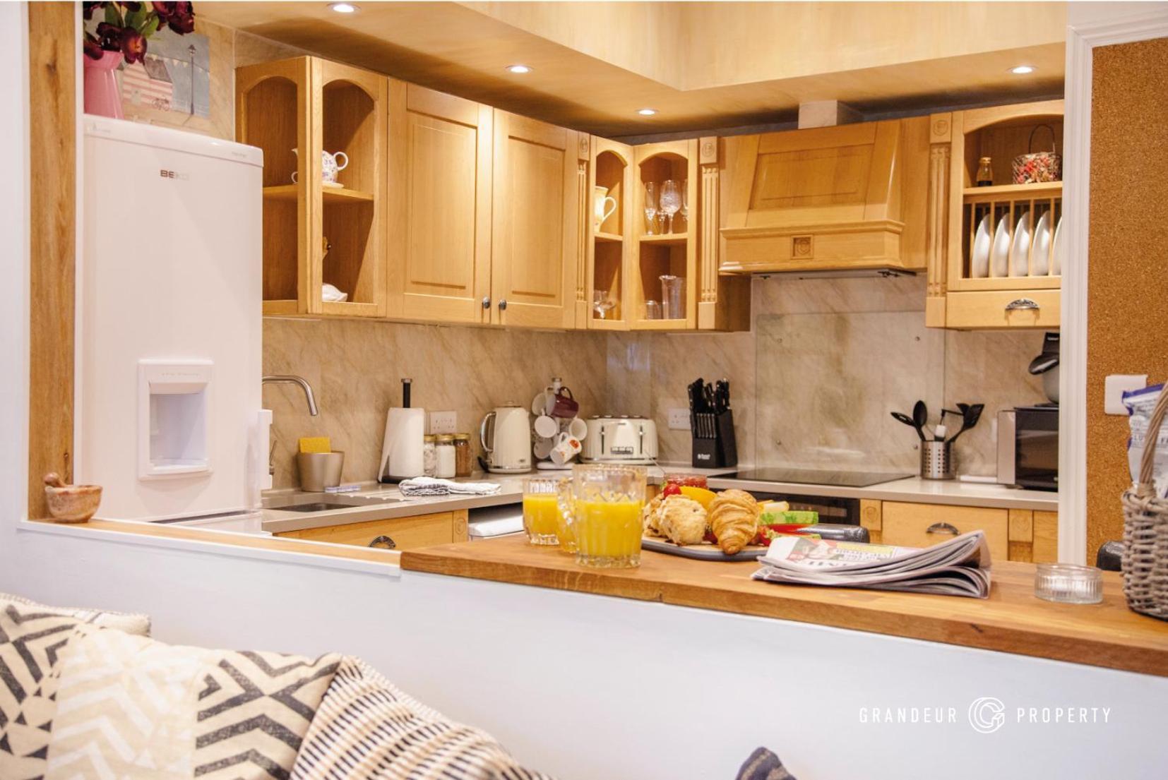 Treetop Suite By Grandeur Property Bournemouth Ngoại thất bức ảnh