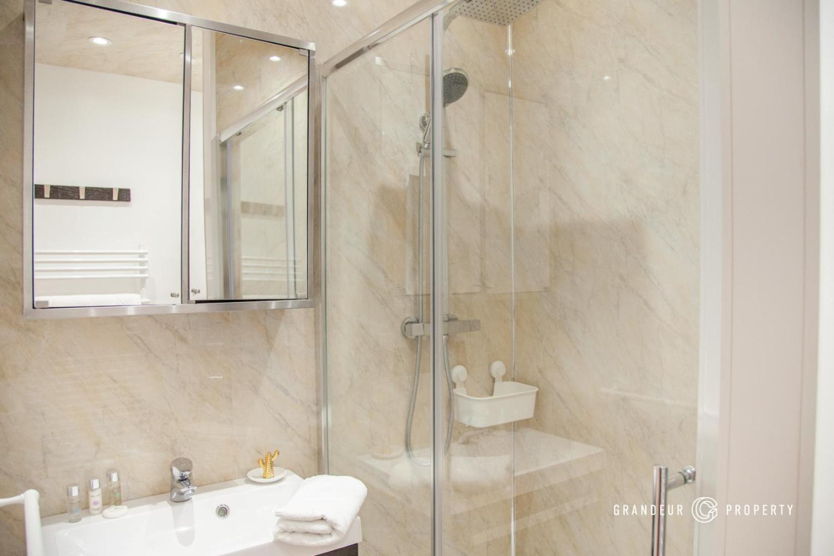 Treetop Suite By Grandeur Property Bournemouth Ngoại thất bức ảnh